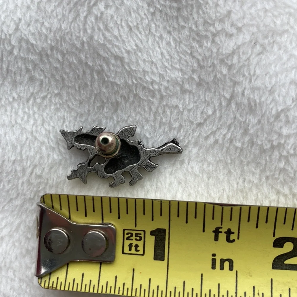 Witch pin